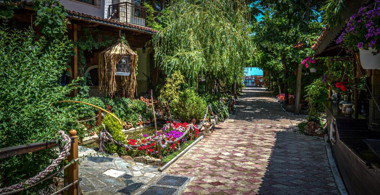 Hotel Insula Neptun Esterno foto